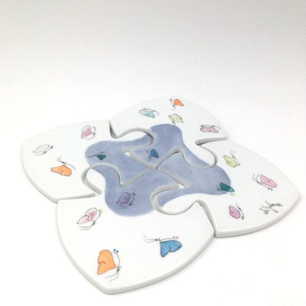 Dessous de plat en porcelaine Puzzle Flores Papillons Solo - Accessoire de table, Dessous de plat - Peint main Paris